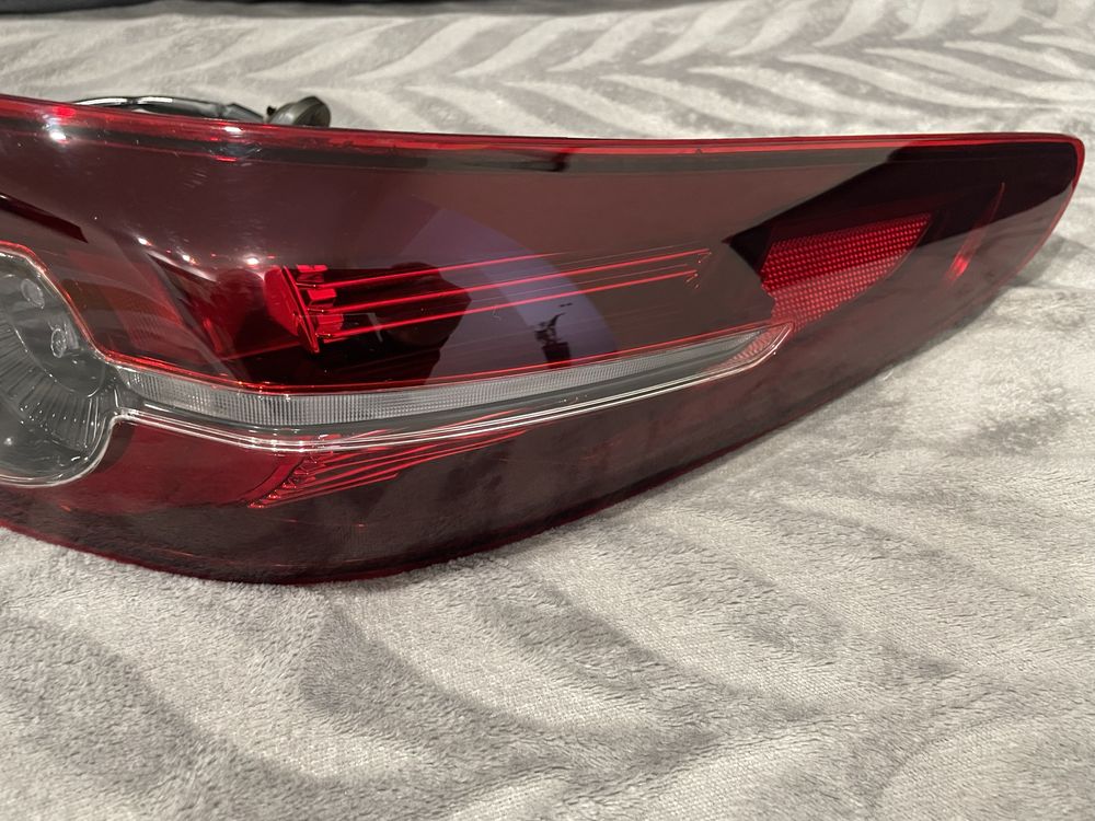 Mazda 3 BP Sedan 2019-2023 full led задній правий ліхтар Європа