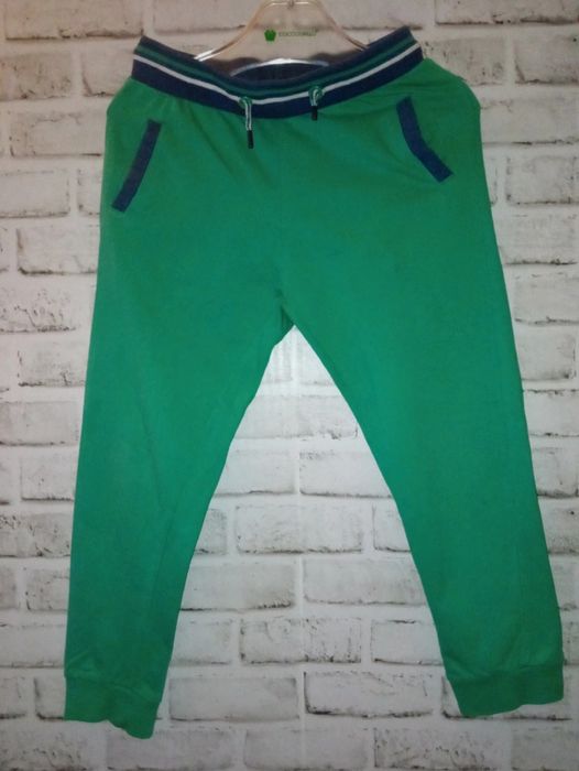 Spodnie dresowe chłopięce rozm. 128 5.10.15