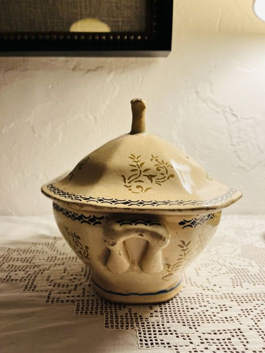 Terrina Faianca Portuguesa Sec XIX