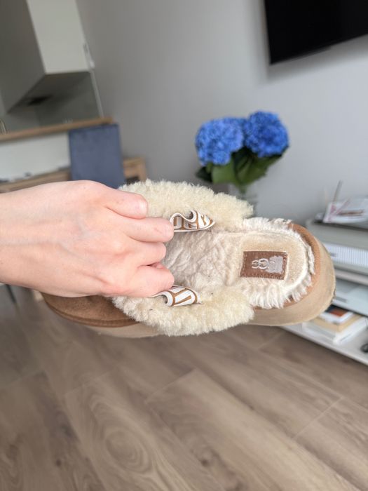 Ugg kapcie z gumką