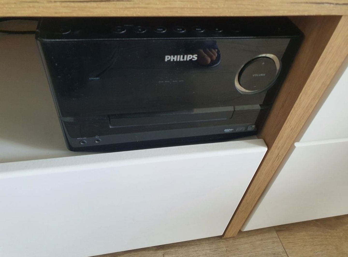 Radio wieża philips