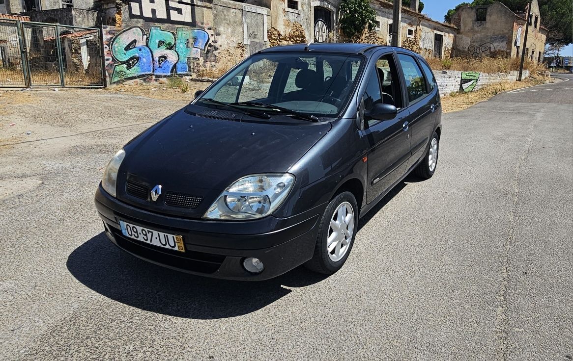 Renault Scenic 1.4 16 válvulas ano 2003 a gasolina