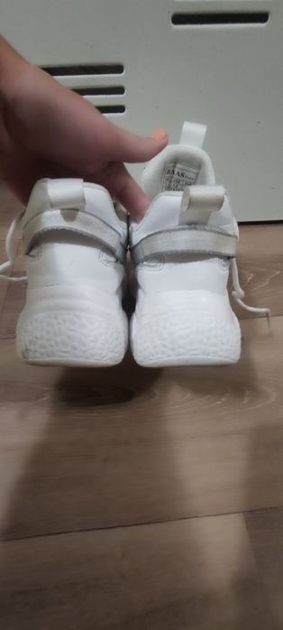 Кросівки жіночі демісезонні Baas 38 р 24, 5 см