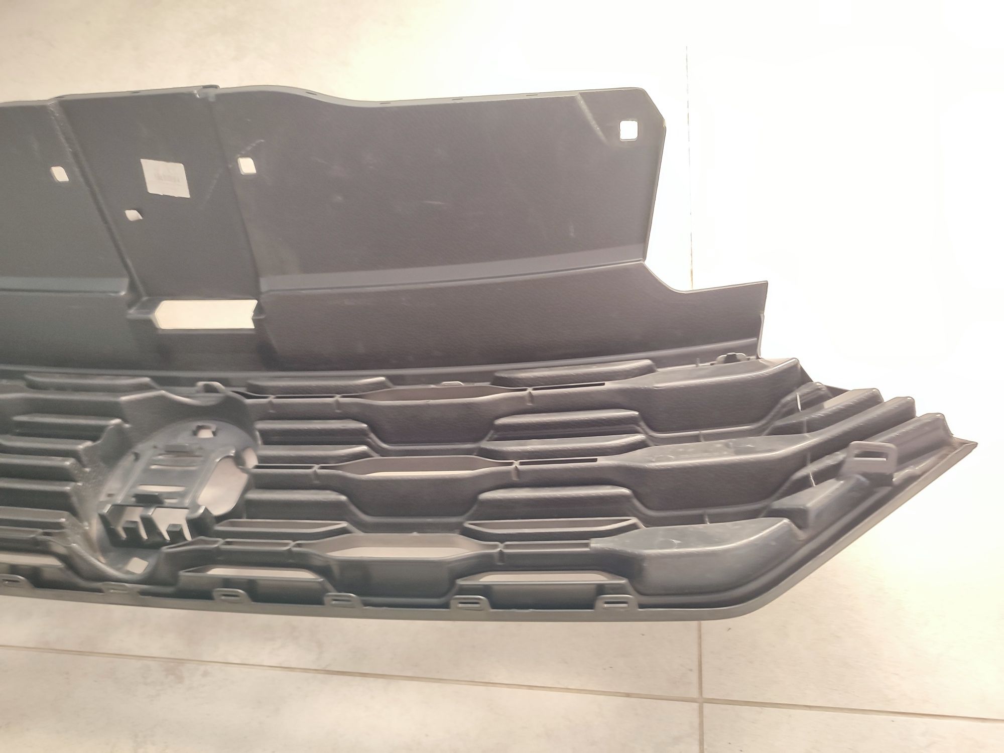 Grill Atrapa VW T-Roc 2GA 17r-22r Oryginał