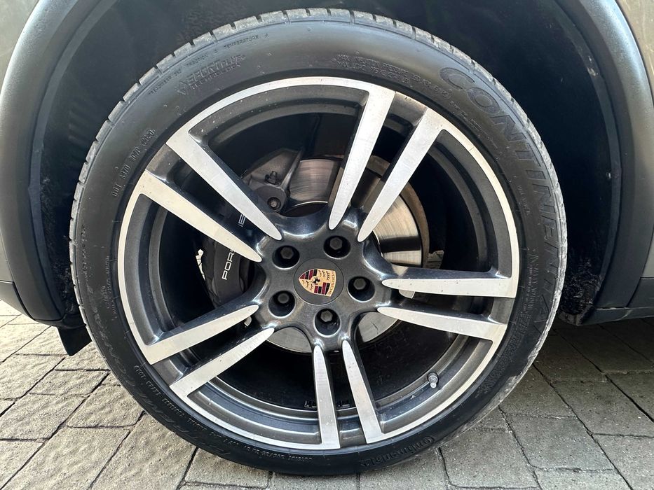Porsche Cayenne 3.0TDI Platinum