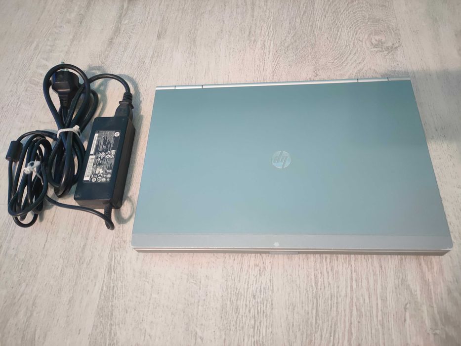 HP Elitebook 8470p i5 4x3,3GHz turbo, 8 GB RAM, SSD 120 + zasilacz