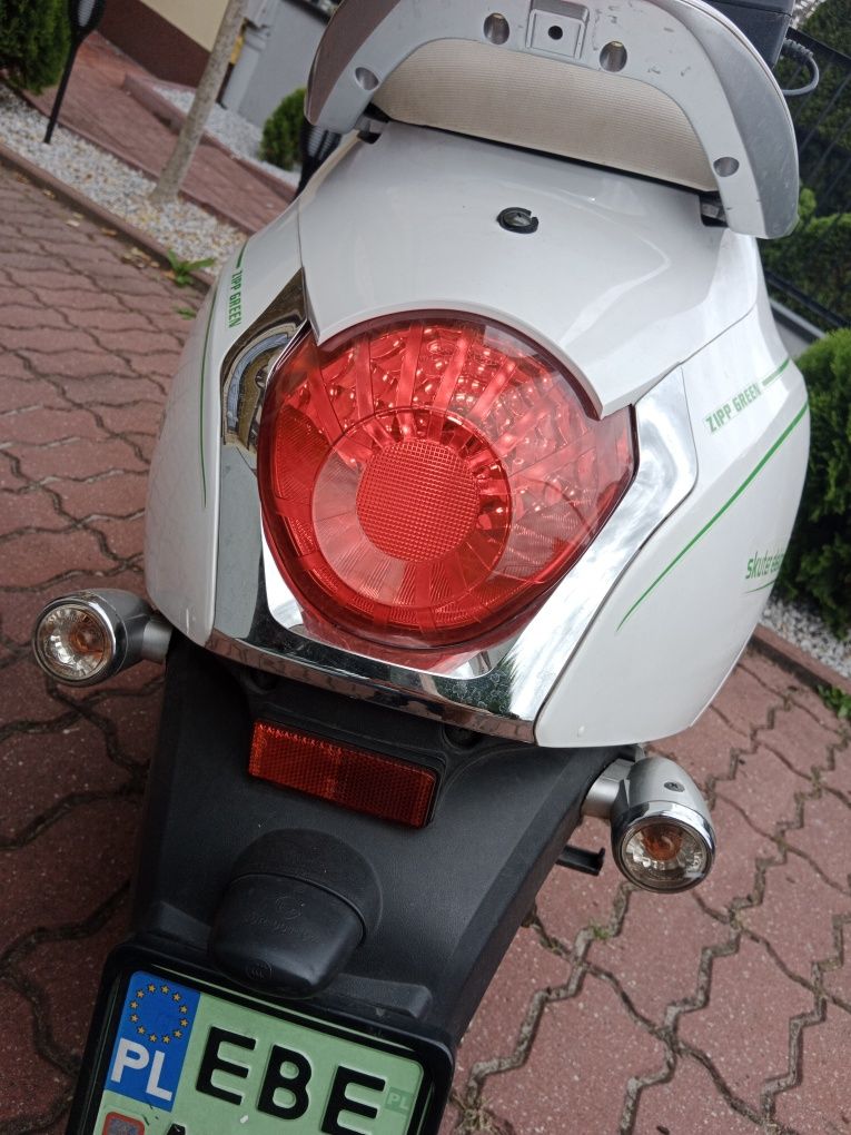 Zipp Volteno Yadea - skuter / motorower elektryczny