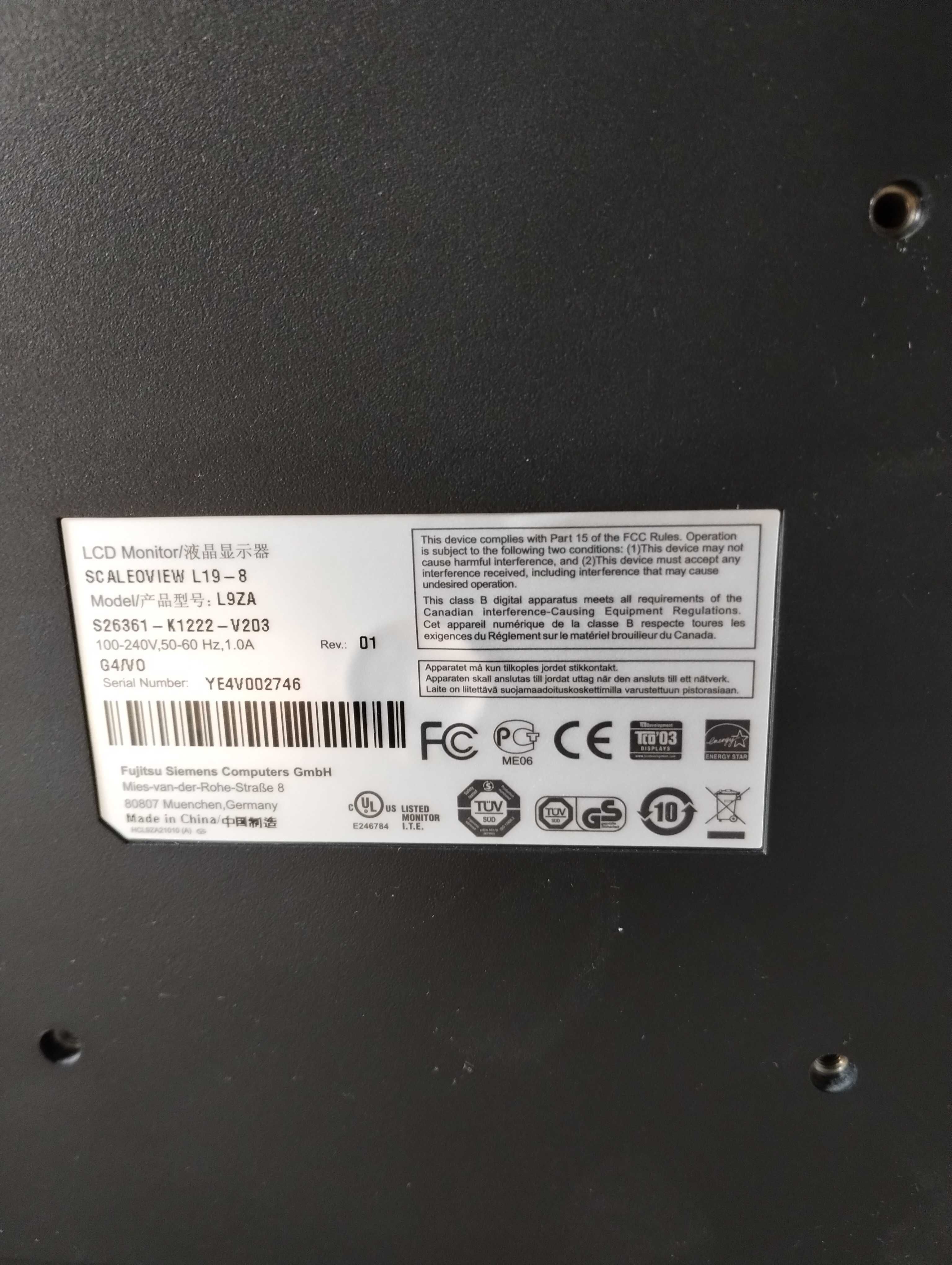 Monitor Simens-Fujitsu 19 cali