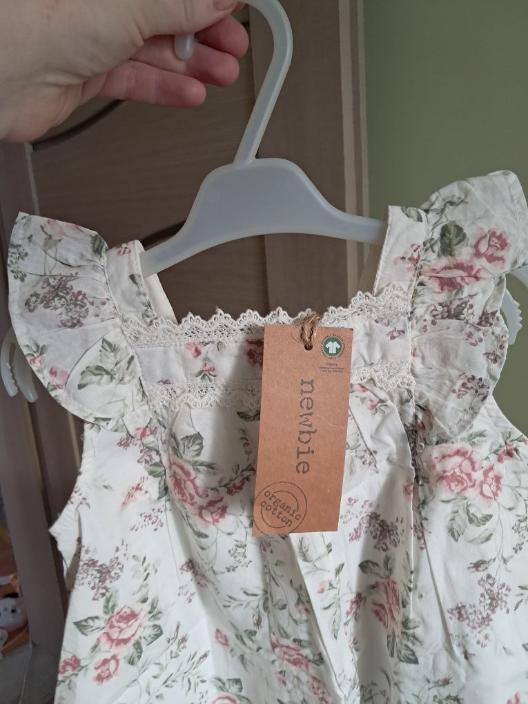 Sukienka newbie 86