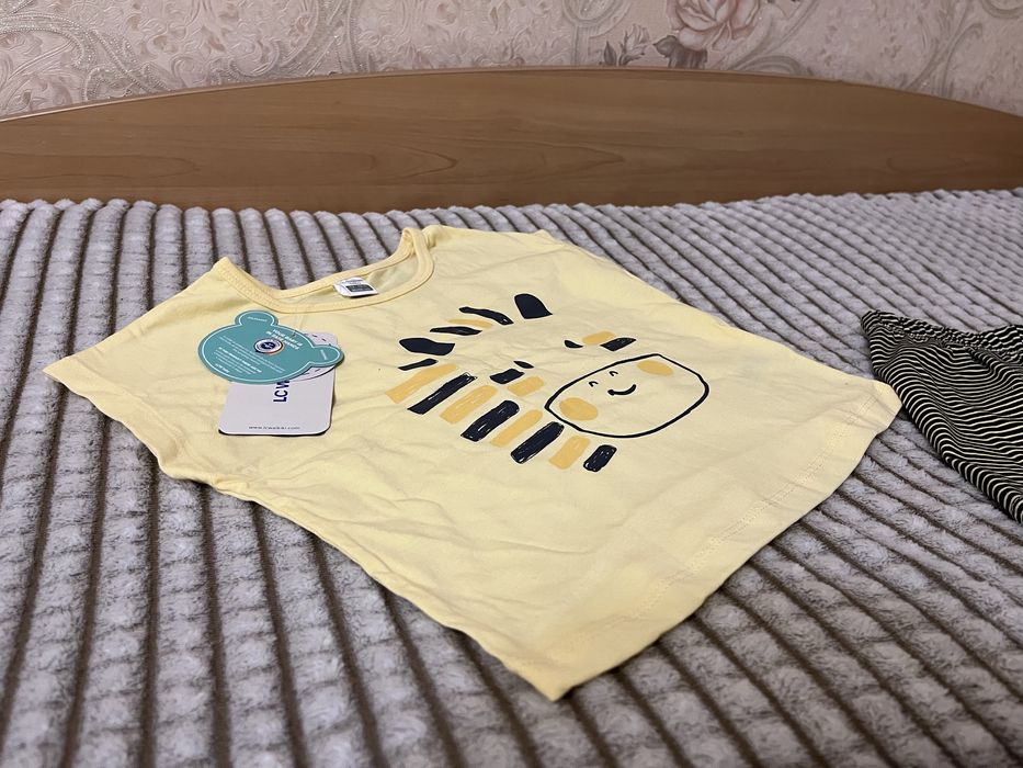 Новенький комплект літнього одягу 12-18 місяців LC Waikiki