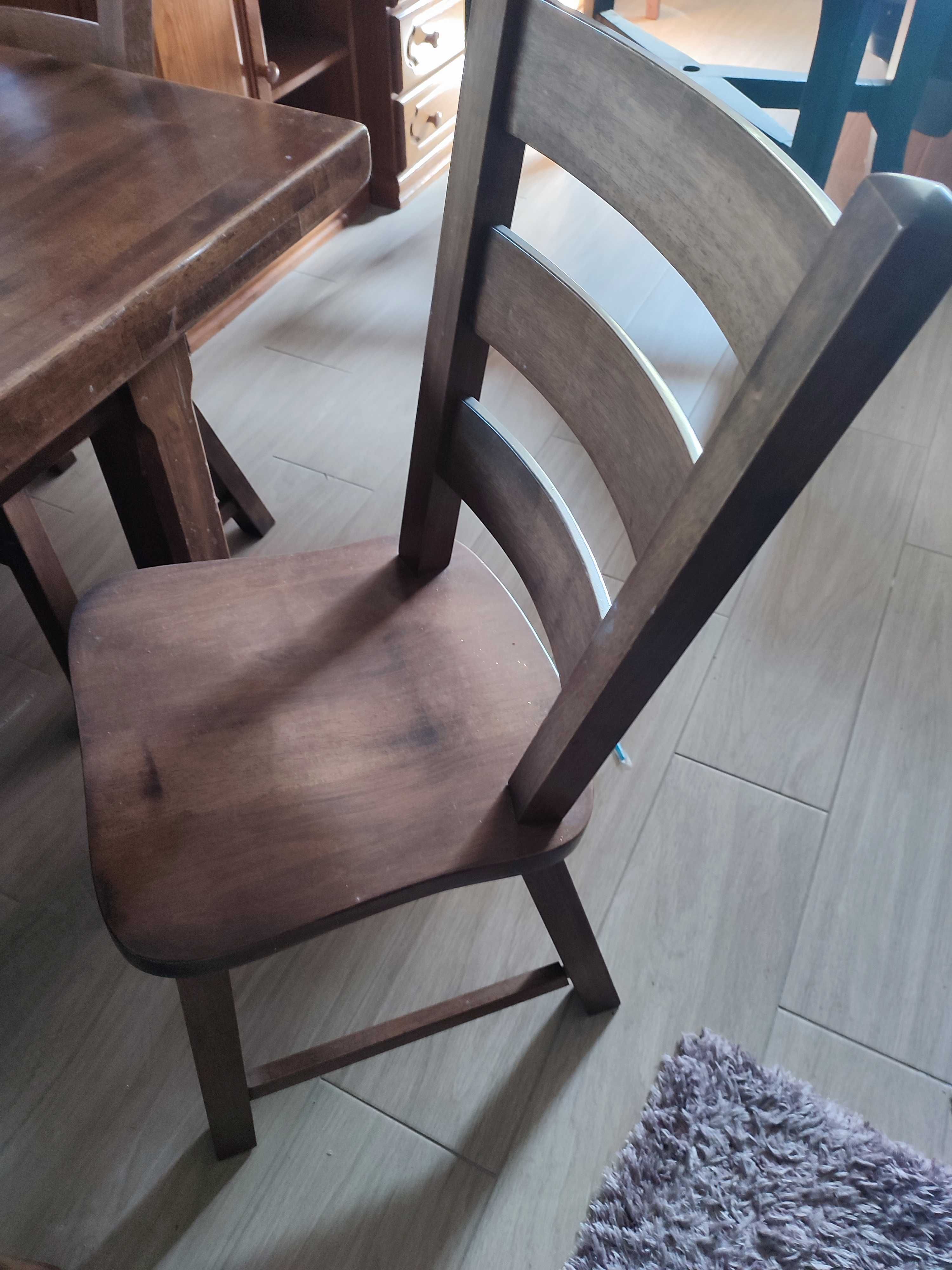 Mesa c/ 8 cadeiras em carvalho maçiço