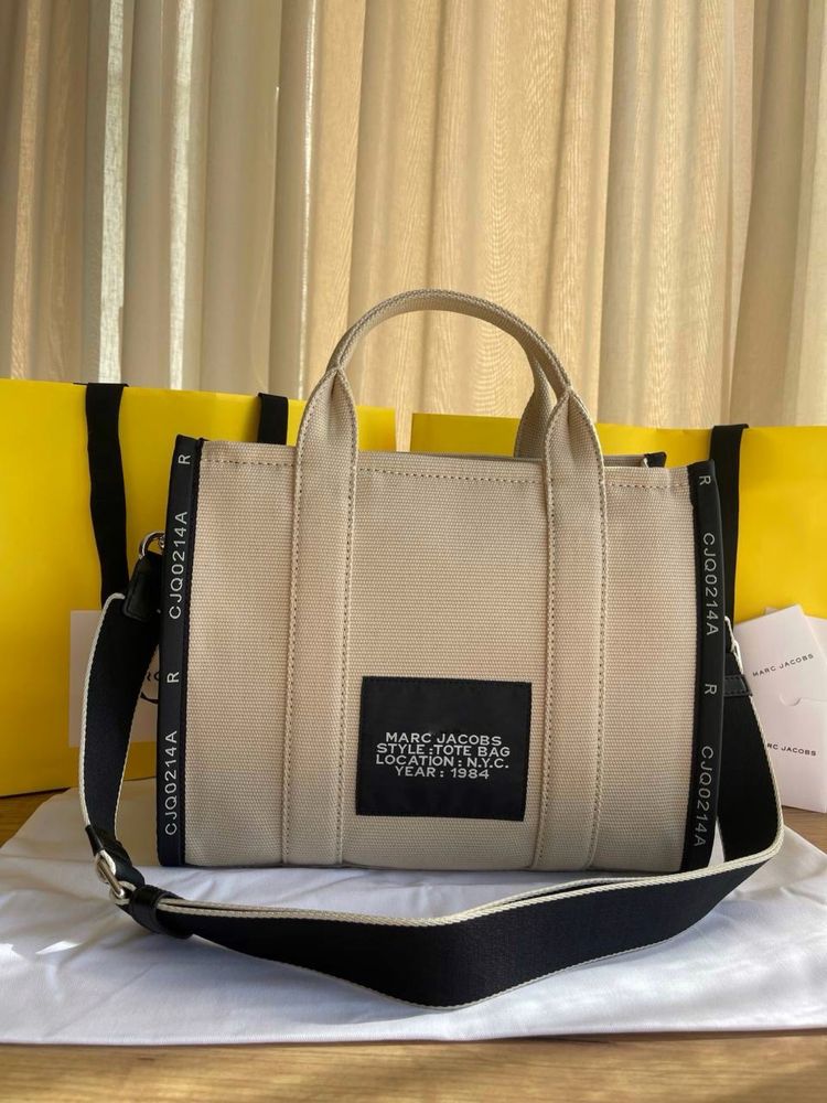 Marc Jacobs tote bag medium 33 cm нова жіноча сумка оригінал