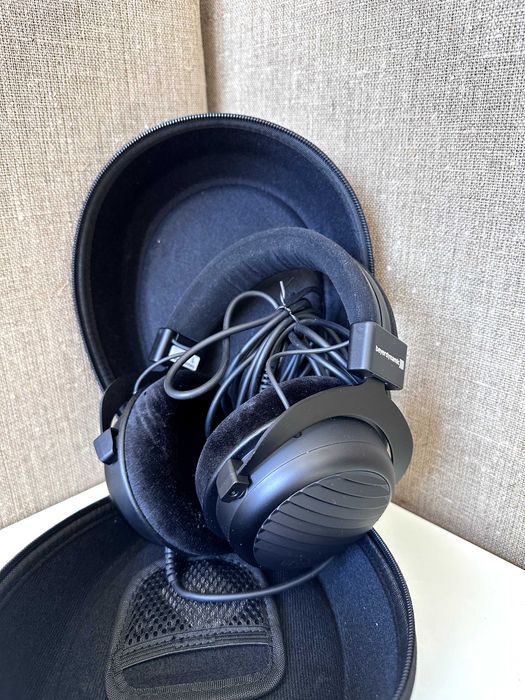 Słuchawki otwarte Beyerdynamic DT990 BLACK SPECIAL EDITION gw. full