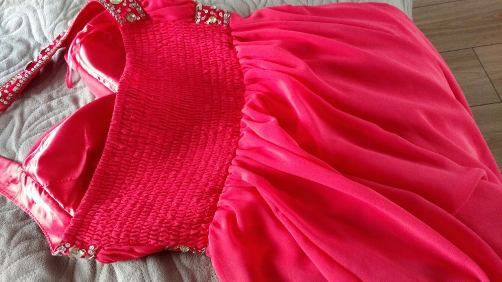 Sukienka ciążowa z kamyczkami ostry róż/ pink rozmiar M.