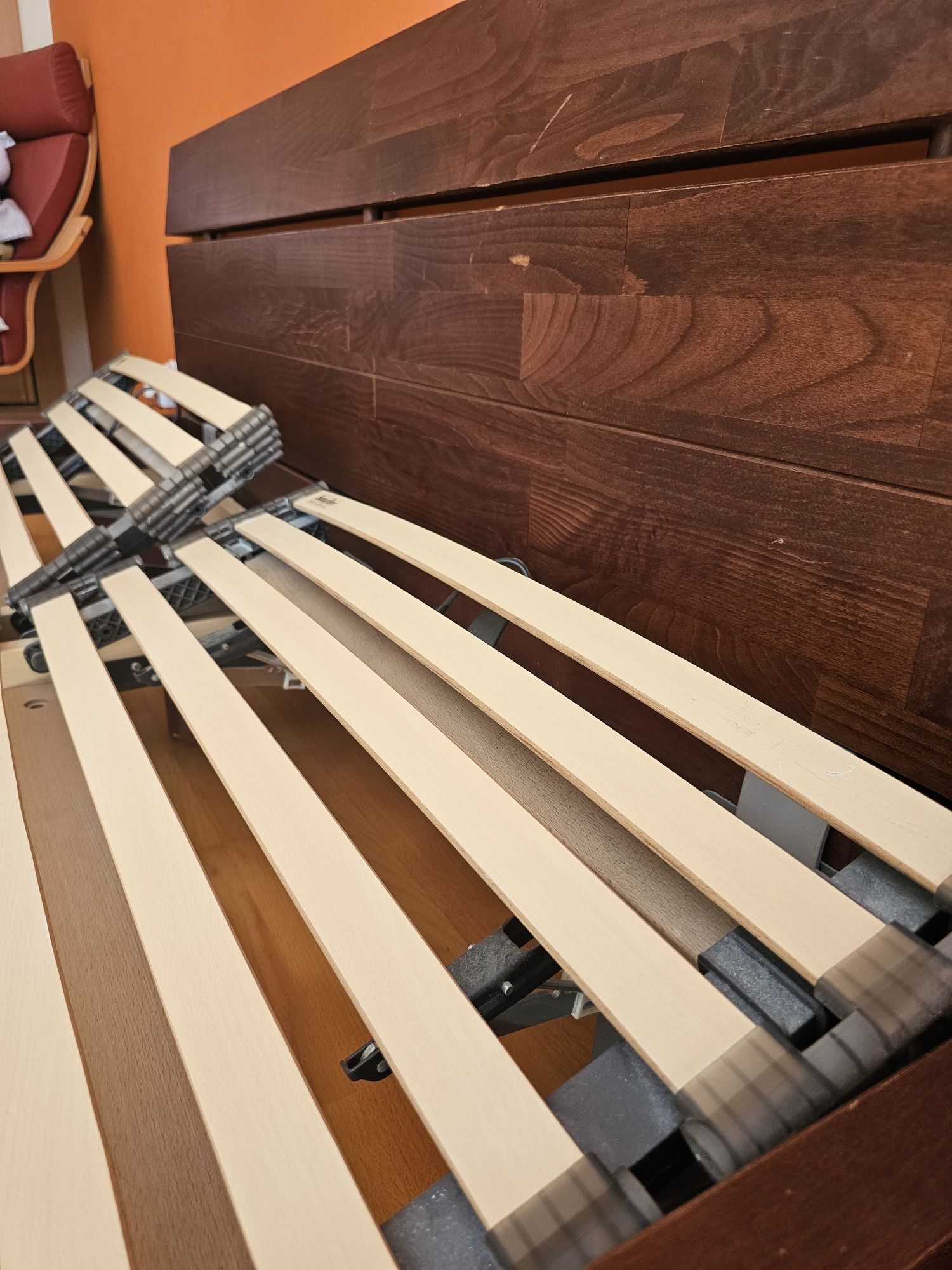 [Reservado] Cama Queen Size com estrado elevatório
