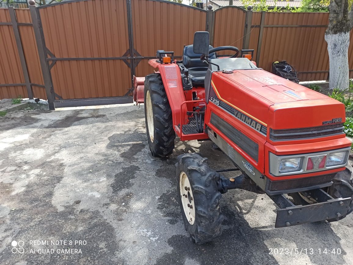 Міні трактор Yanmar F235