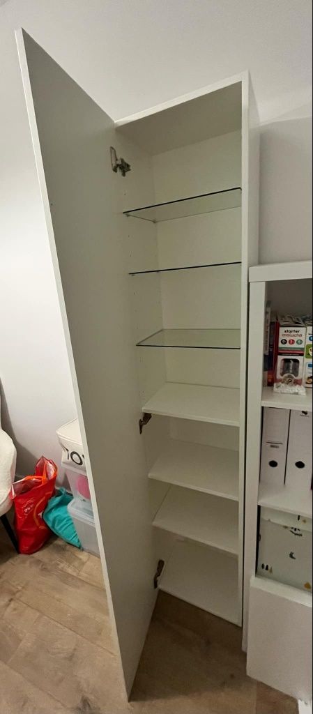 Szafka łazienkowa wisząca w połysku IKEA Godmorgon