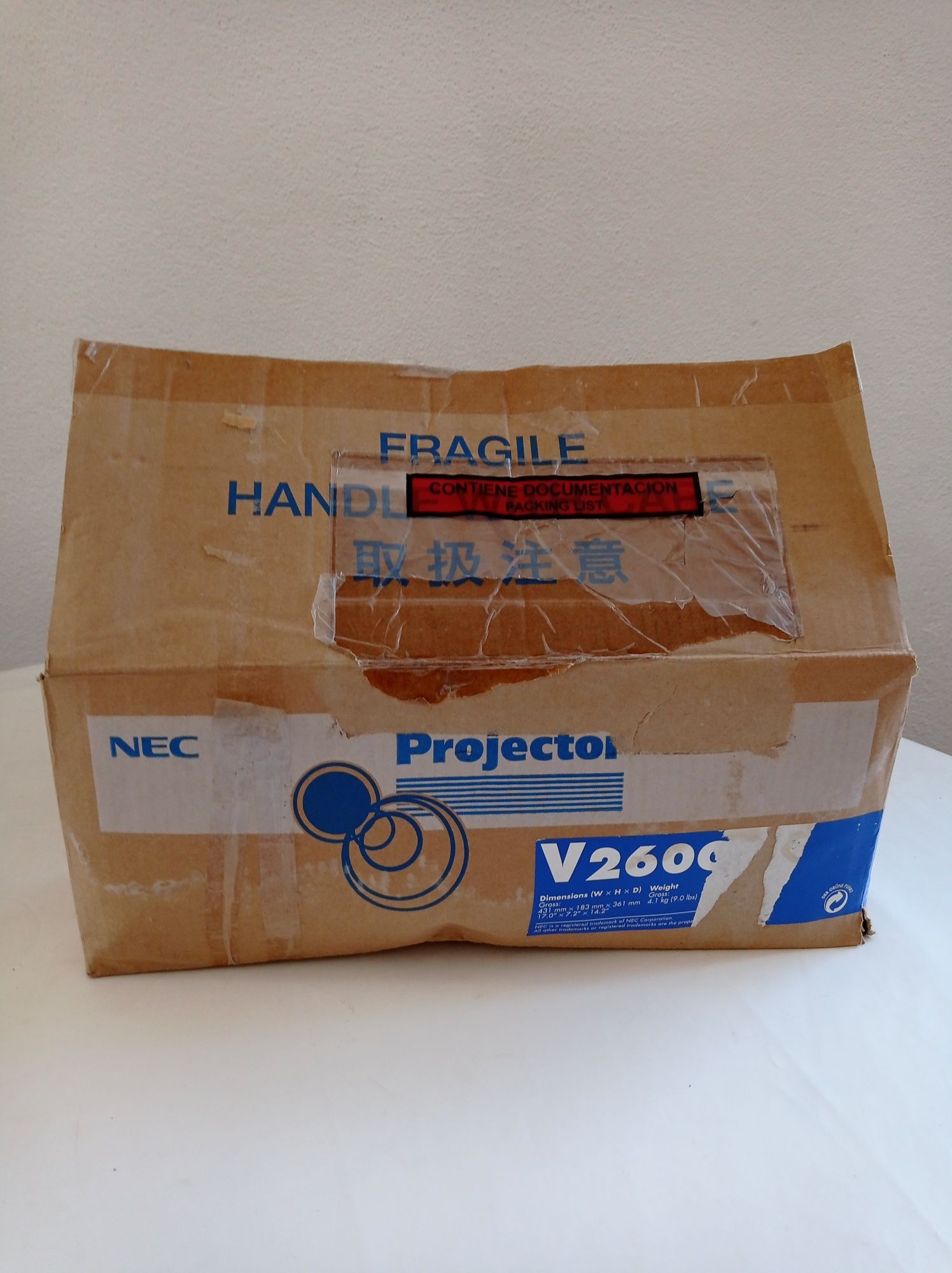 Projetor NEC modelo NP-V260G