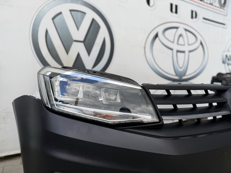 Бампер передній (фара ліхтар )VW Caddy Кадді 2K5 15-20р. шрот