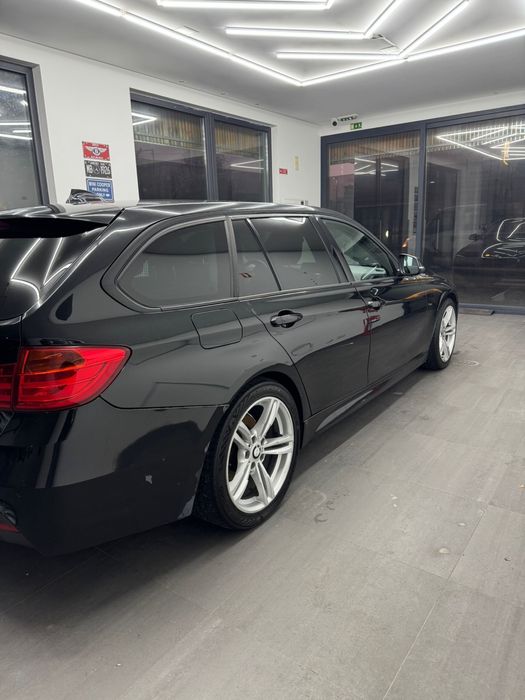 BMW 318d Touring F31