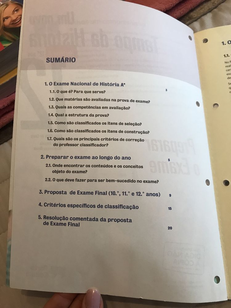 Um novo Tempo da História - Caderno do Aluno | Preparar o Exame 12 ano