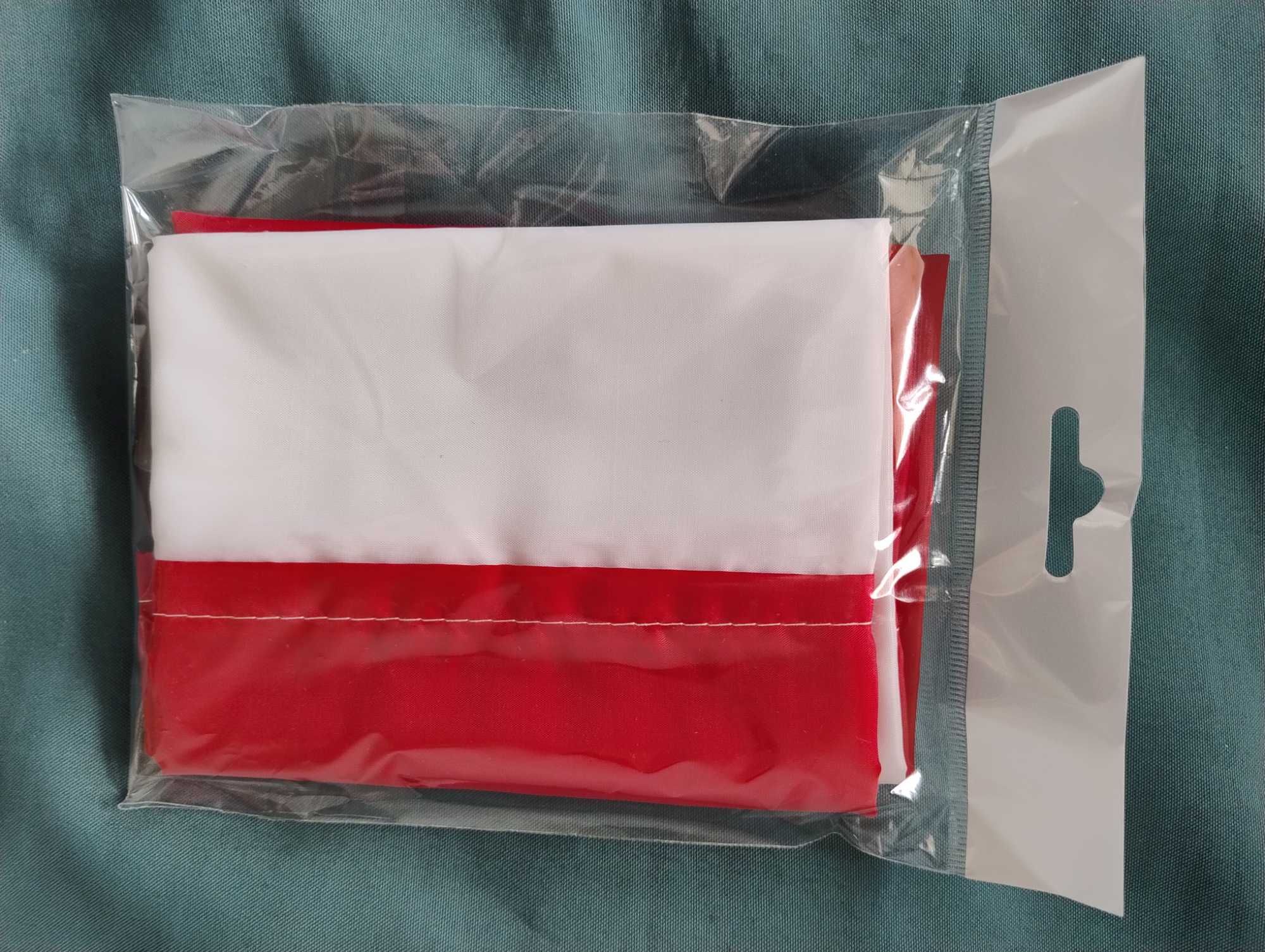 Biało czerwona flaga Polski 64 x111 cm, nowa oryginalnie zapakowana