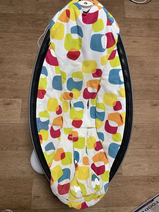 4moms  Продам укачивающий центр. Заколисуючий центр