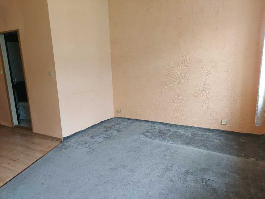 Kawalerka do odświeżenia w Śródmieściu