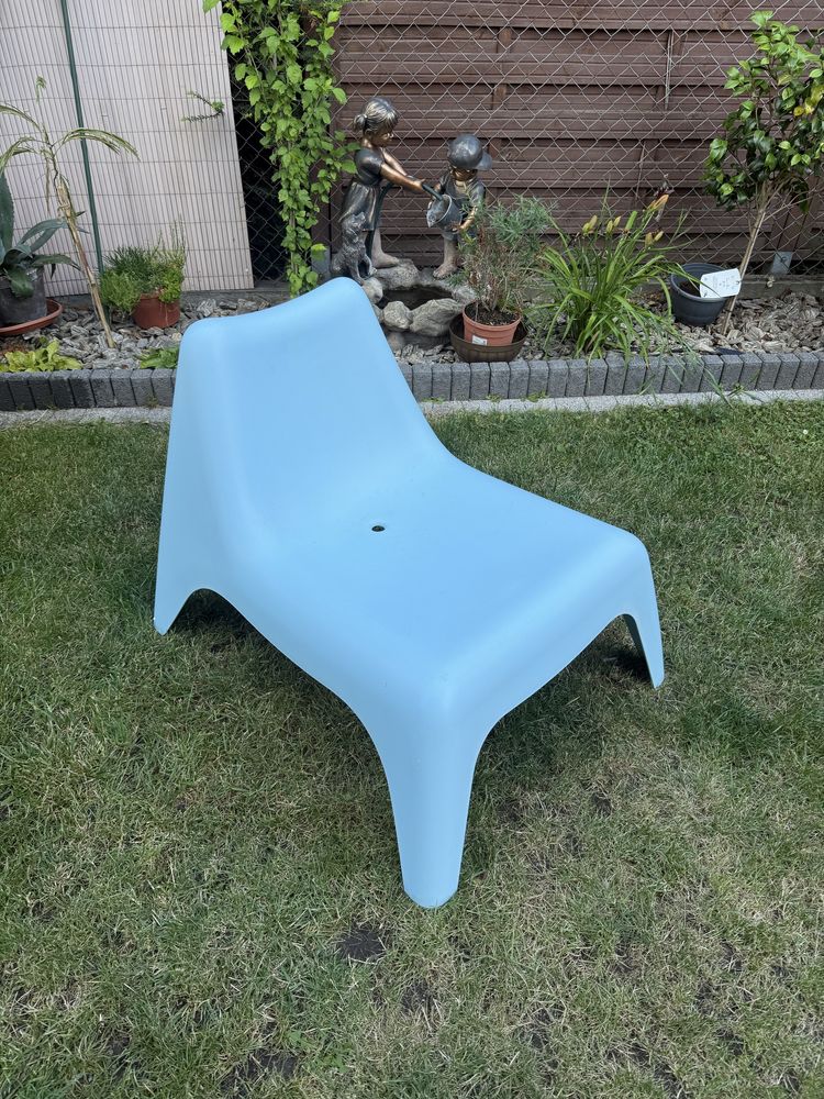 Leżaki plastikowe