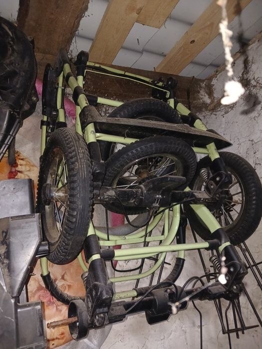 Дитяча коляска безкоштовно