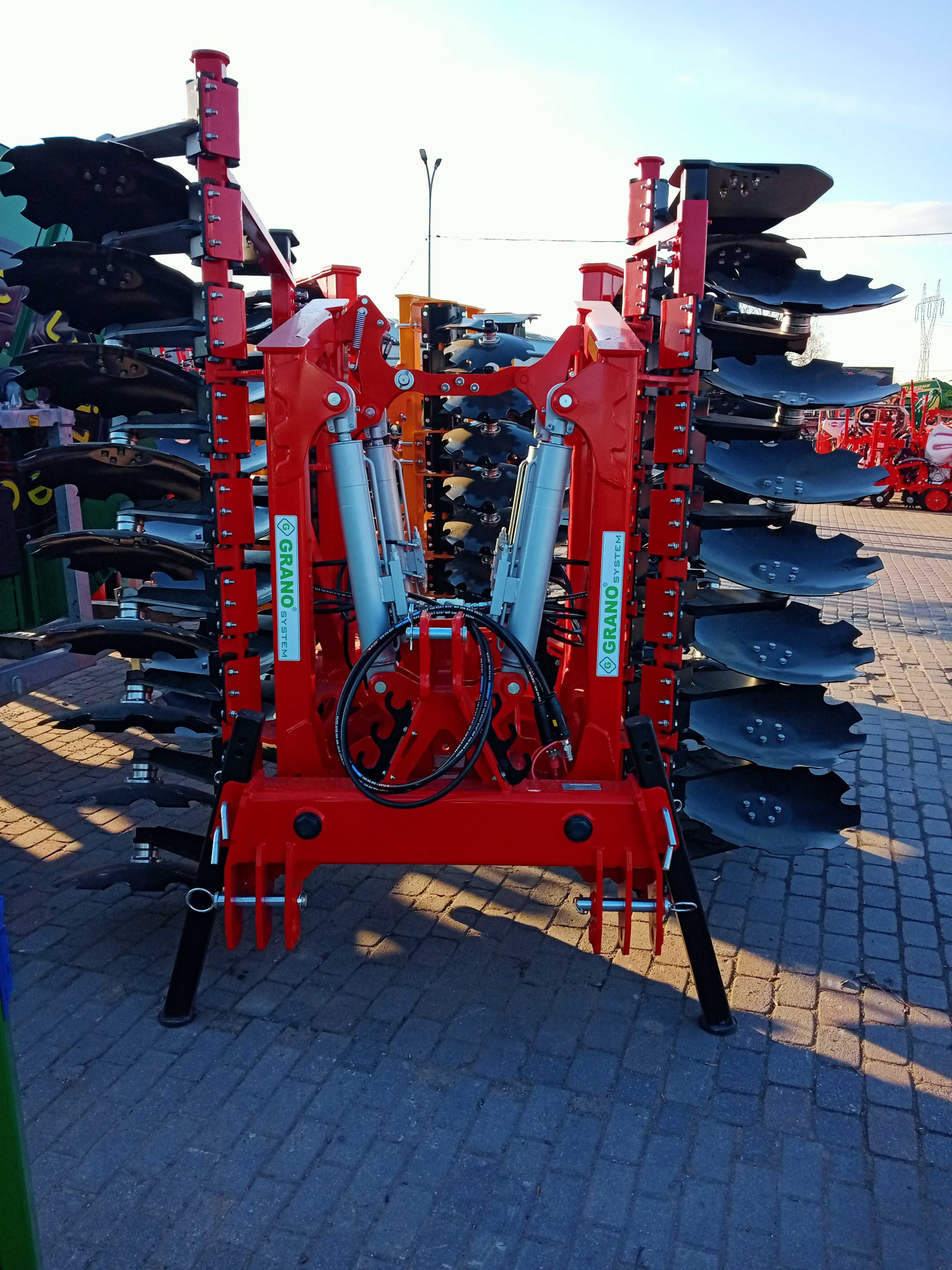 DO RĘKI!!! Brona talerzowa Grano System SHS 4m 4,5m 5m Nowy model !!
