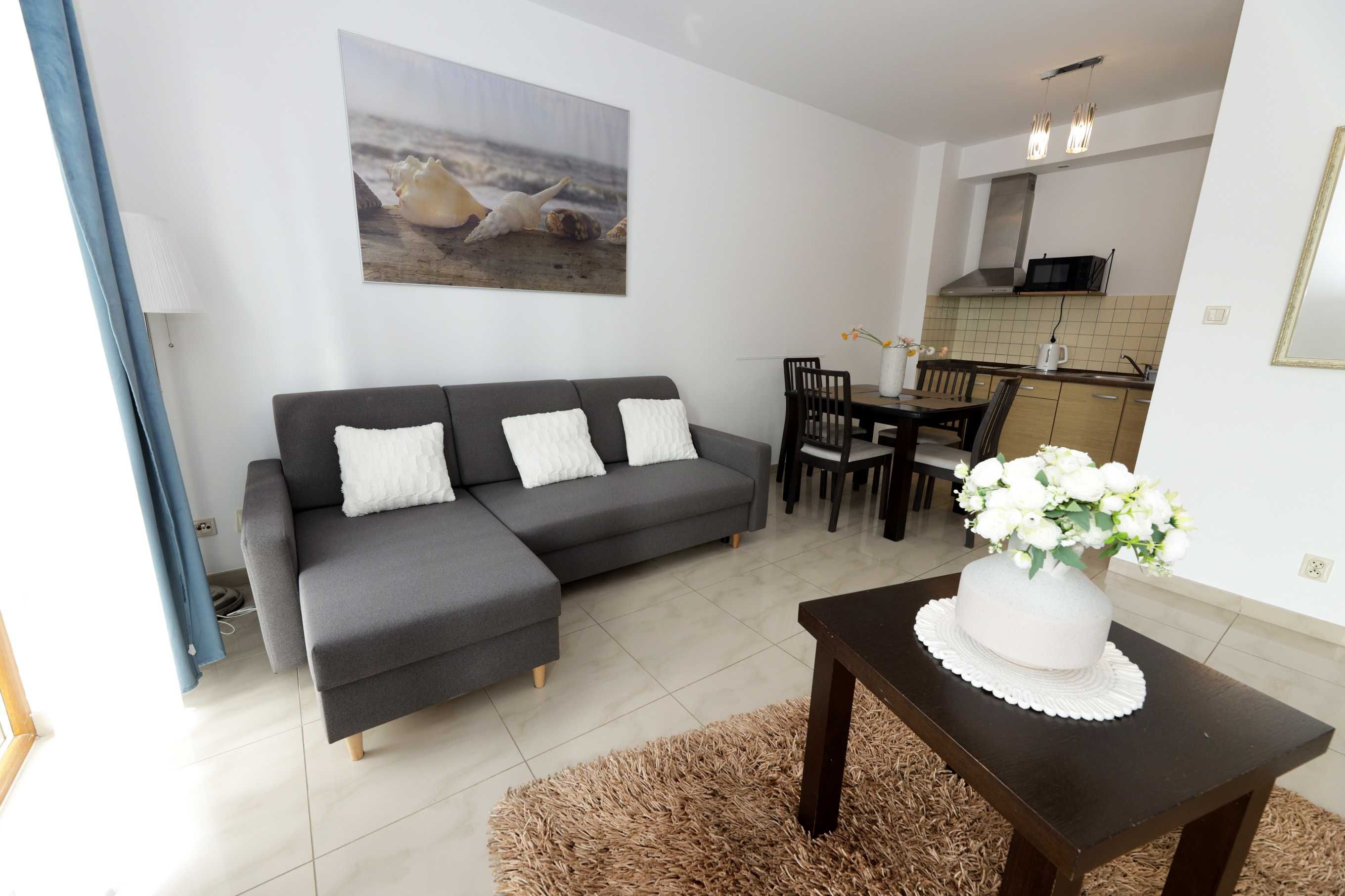 REWAL apartament nr. 103 z ogródkiem 2 pokojowy - 150 metrów do morza