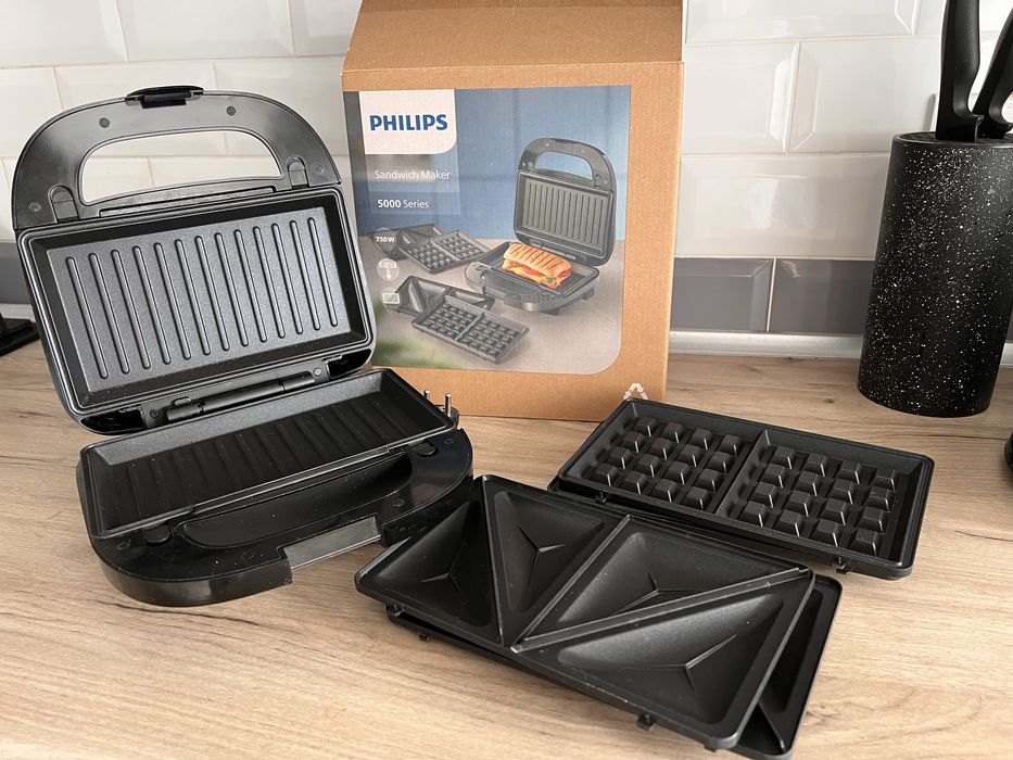 Бутербродниця / гриль / вафельниця PHILIPS Series 5000