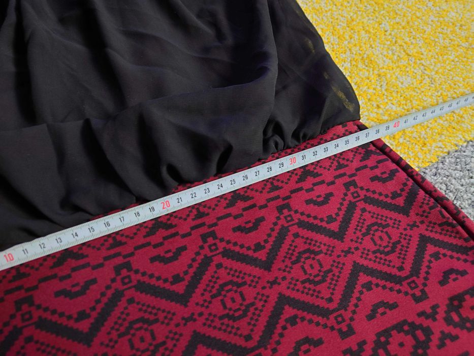 Sukienka dwuczęściowa ze spódnicą we wzór r. M/L