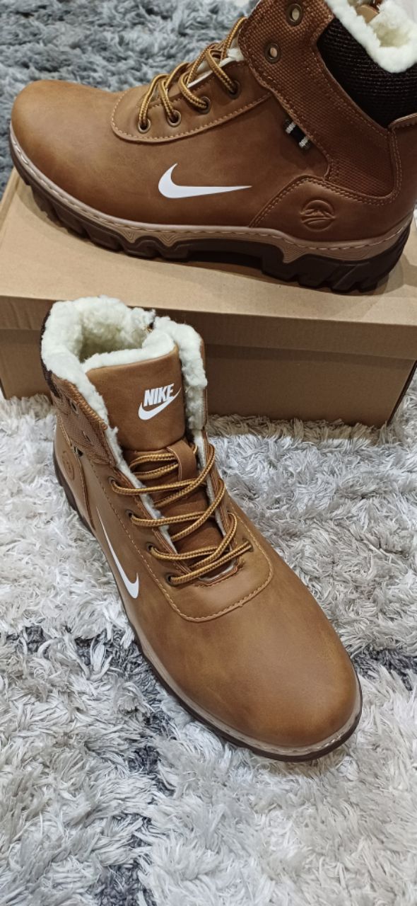 Nowe zimowe buty męskie