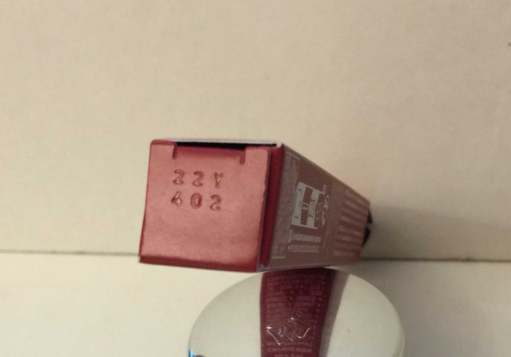 Подарок Lancome: парфюм LaVie est Belle L'Elixir,крем Renergie 40%цены