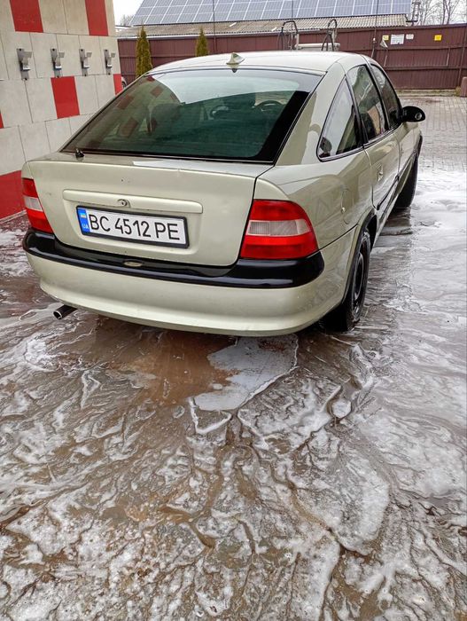 Продам Опель вектра б