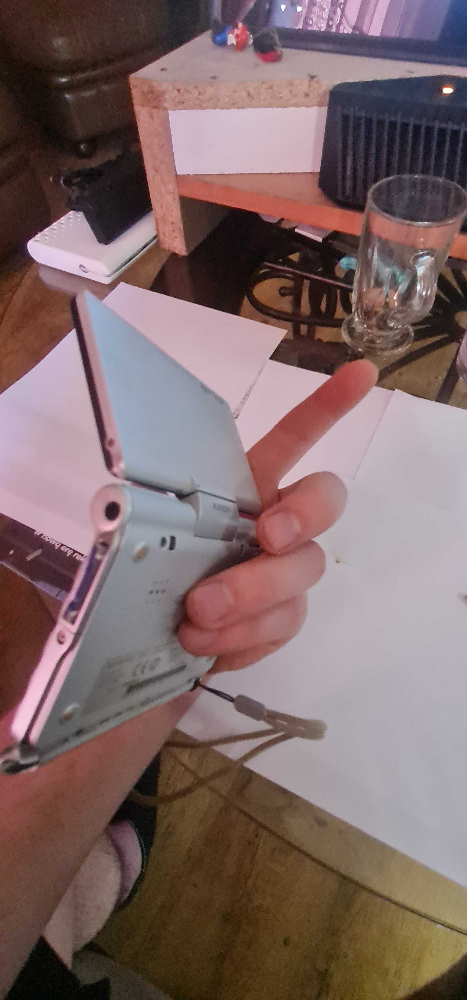 SONY CLIE PEG-UX50/E zabytek zamian za stare konsolki przenosne