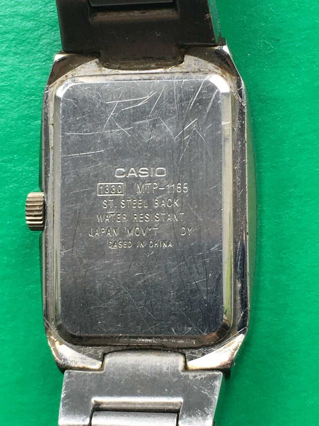 Часы Casio . Женские. б-у.