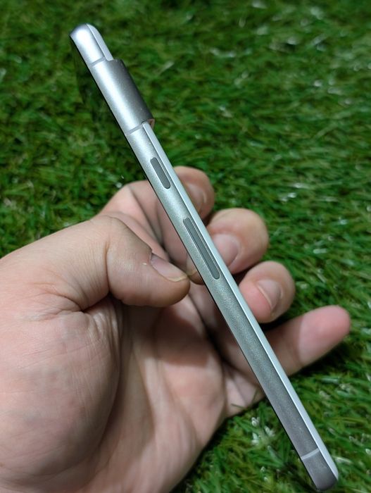 Google pixel 7 Snow 8/256Gb (20551) Neverlock оновлення Скидання