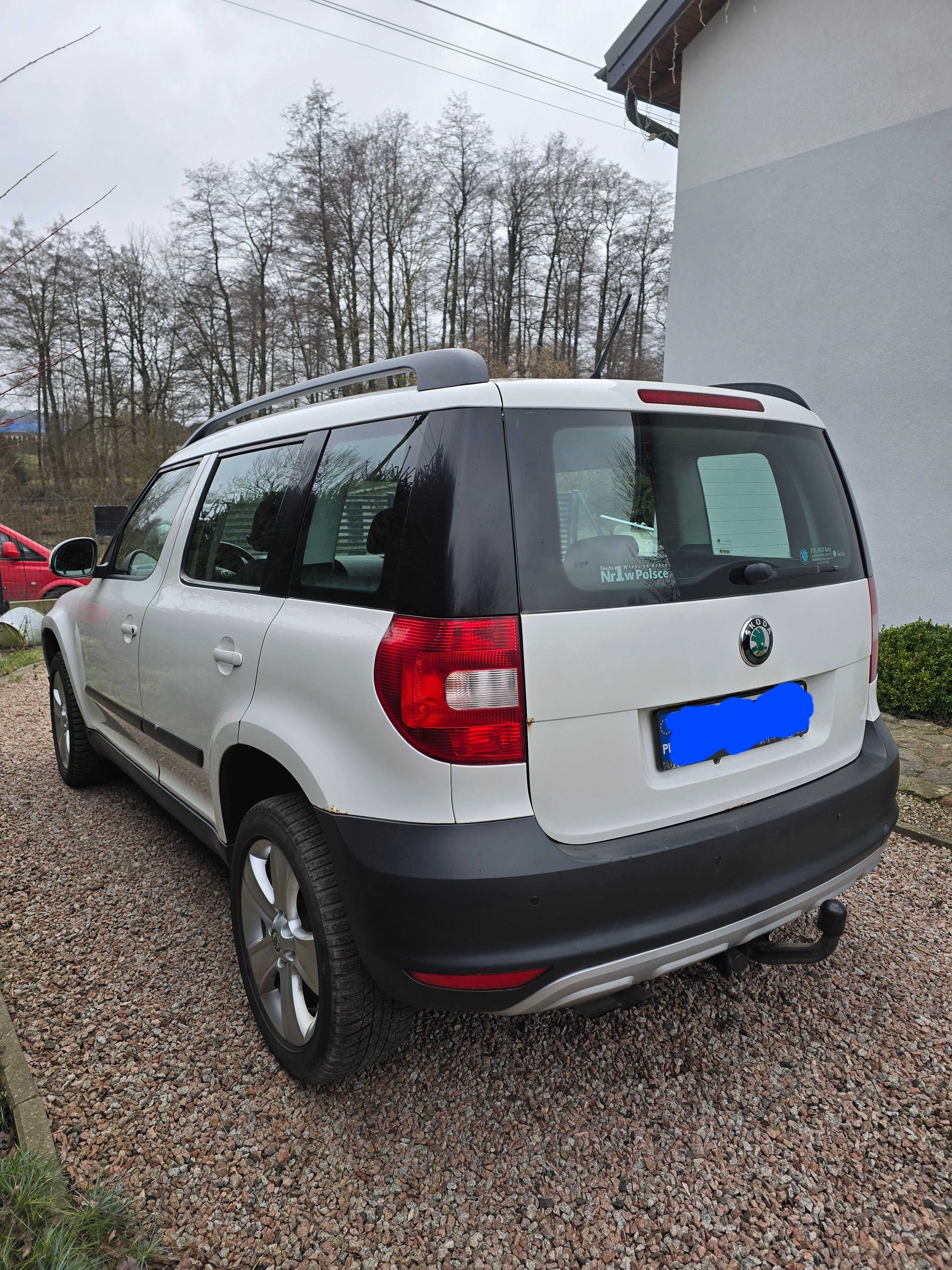 SKODA YETI 2.0 TDI 4X4 Dołączany automatycznie.