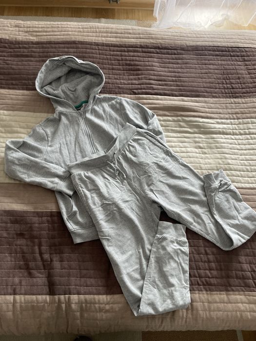 Spodnie dresowe odiez sportowa dres bluza kurtka pepco 146/152