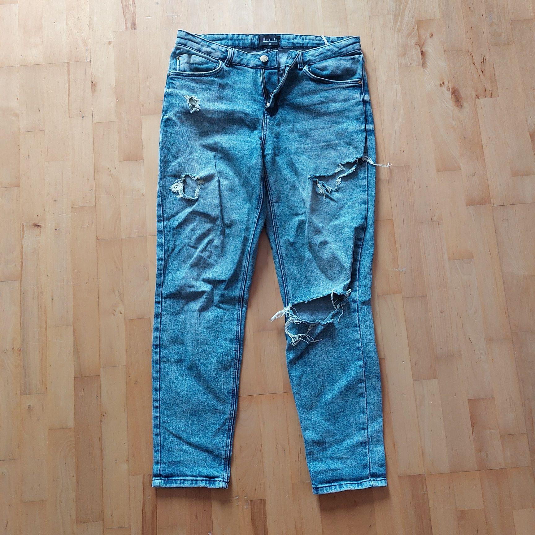 Spodnie 36 Mohito jeansowe z dziurami