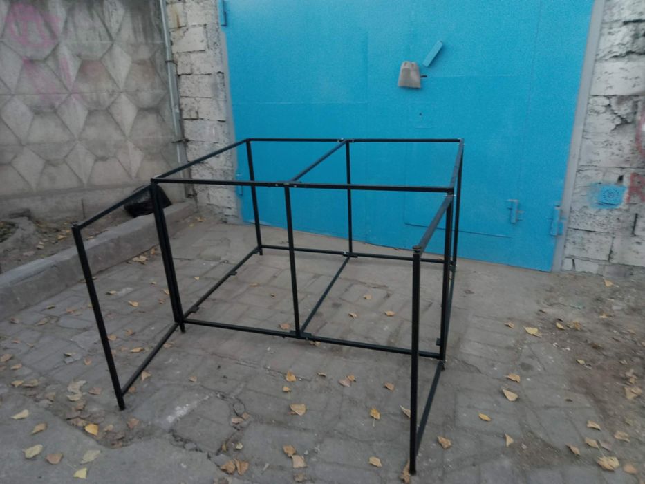 Розкрийний.   стіл...