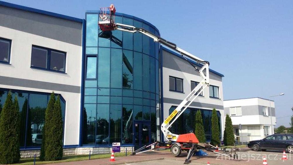 Podnośnik Koszowy Zwyżka, Minikoparka, Wycinka Drzew Przycinanie Koron