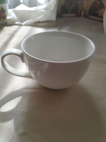 Чашка фарфоровая