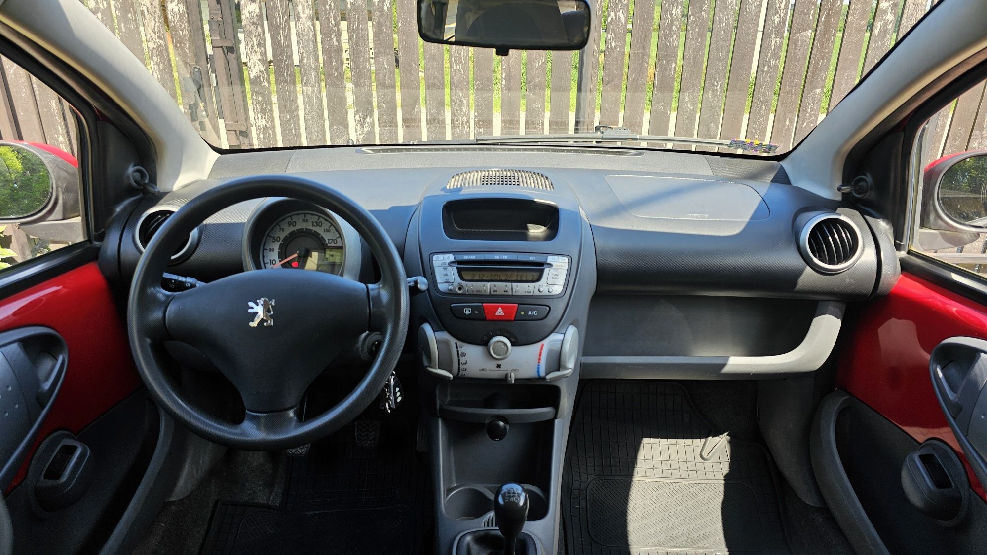 Peugeot 107 klimatyzacja
