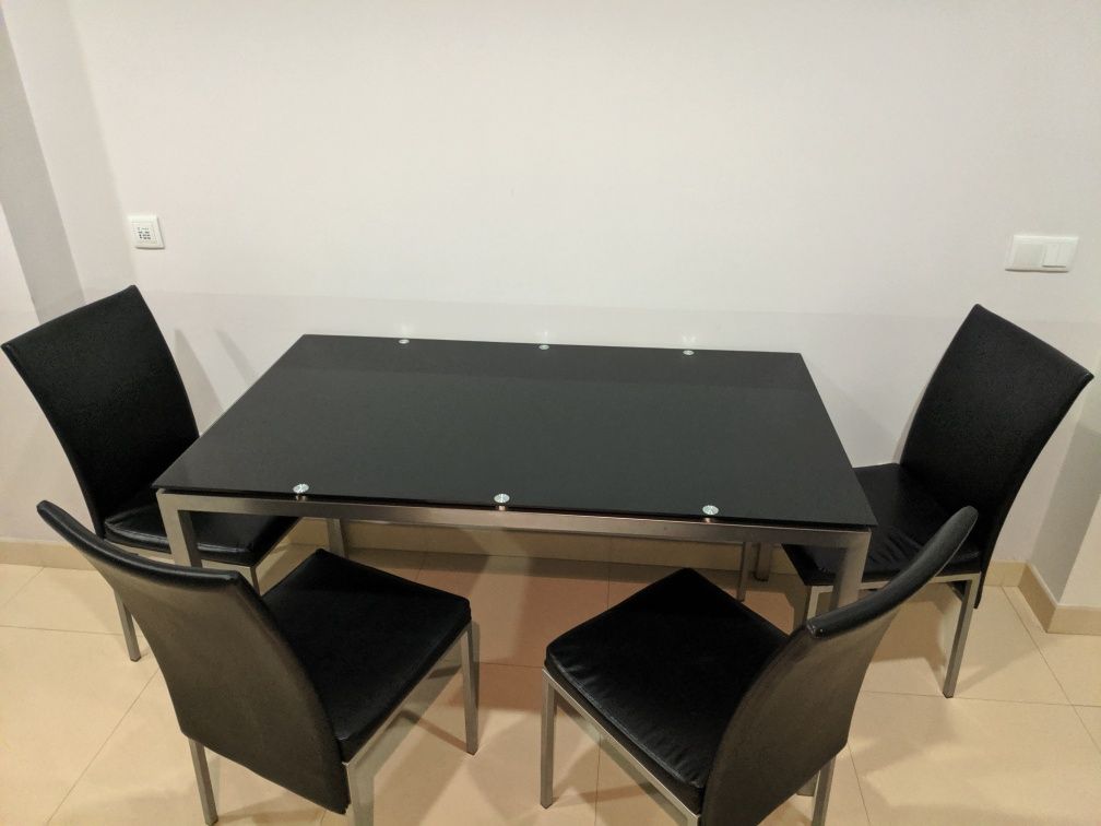 Conjunto de Mesa Vidro + 4 Cadeiras