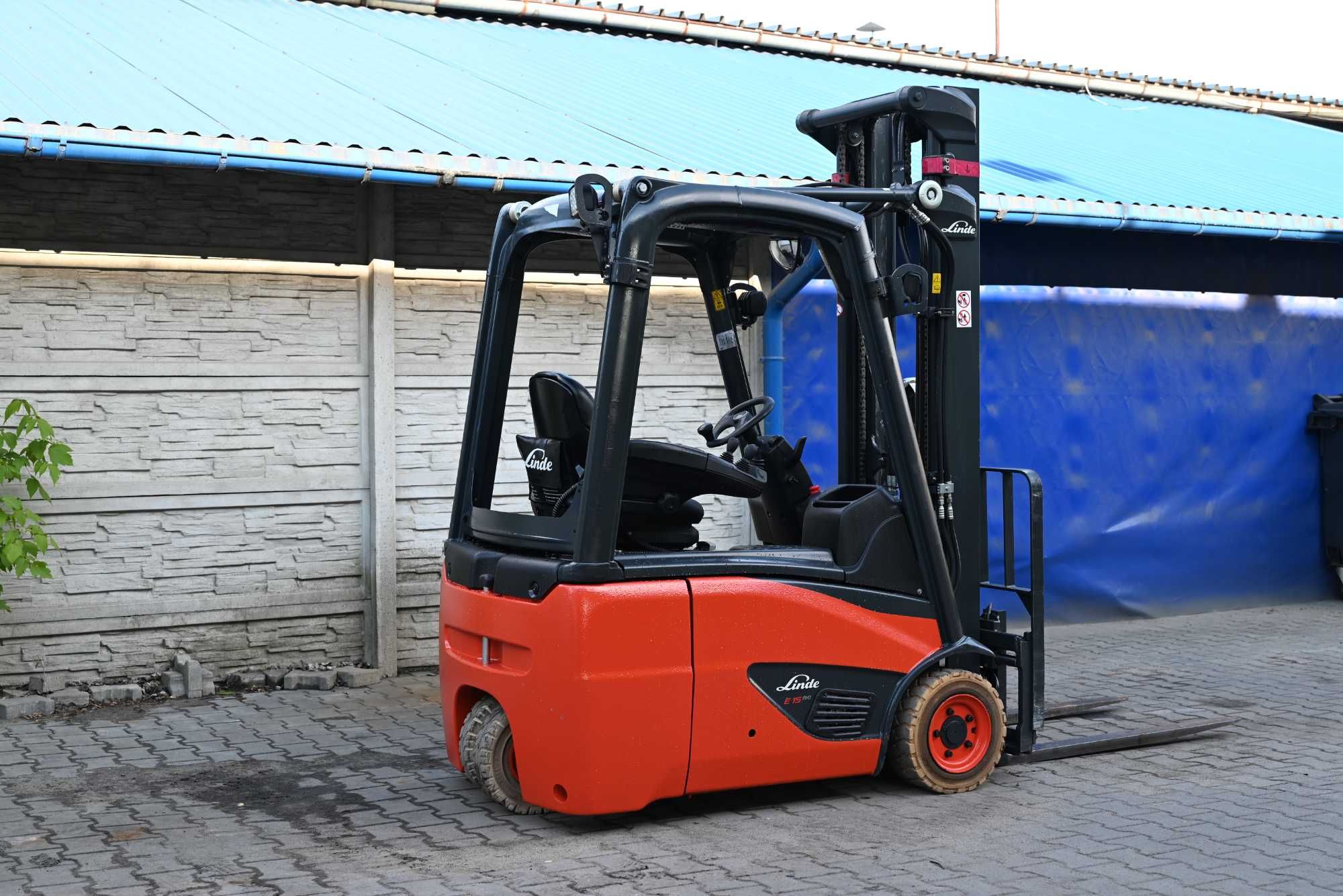 Wózek widłowy Linde E15 Triplex 540cm 4500 mth 2019 rok rok FHP 390