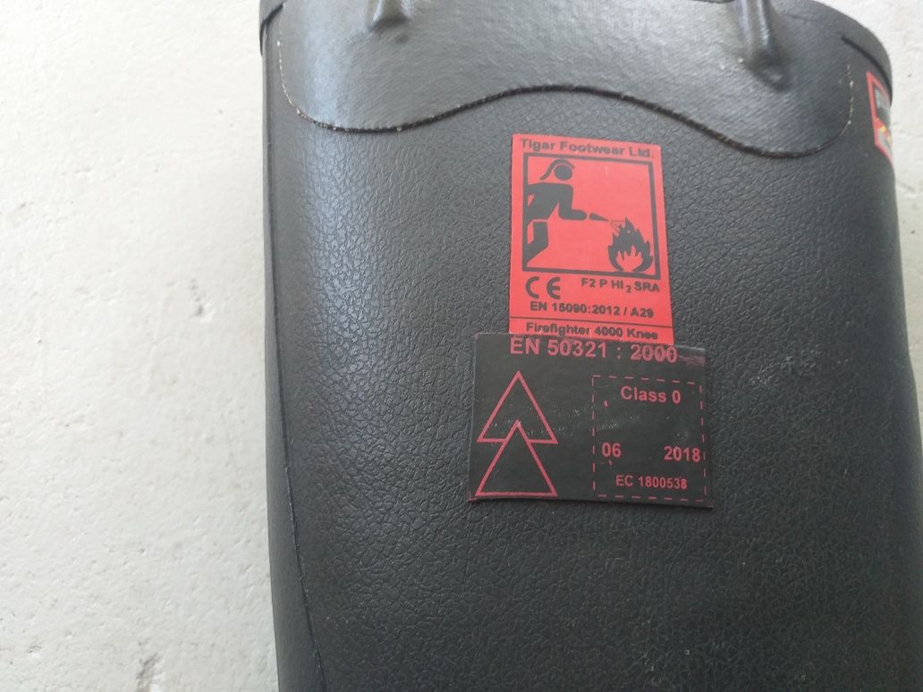 Botas de borracha FIREFIGHTER 4000 super safet bombeiro  unicexo novas